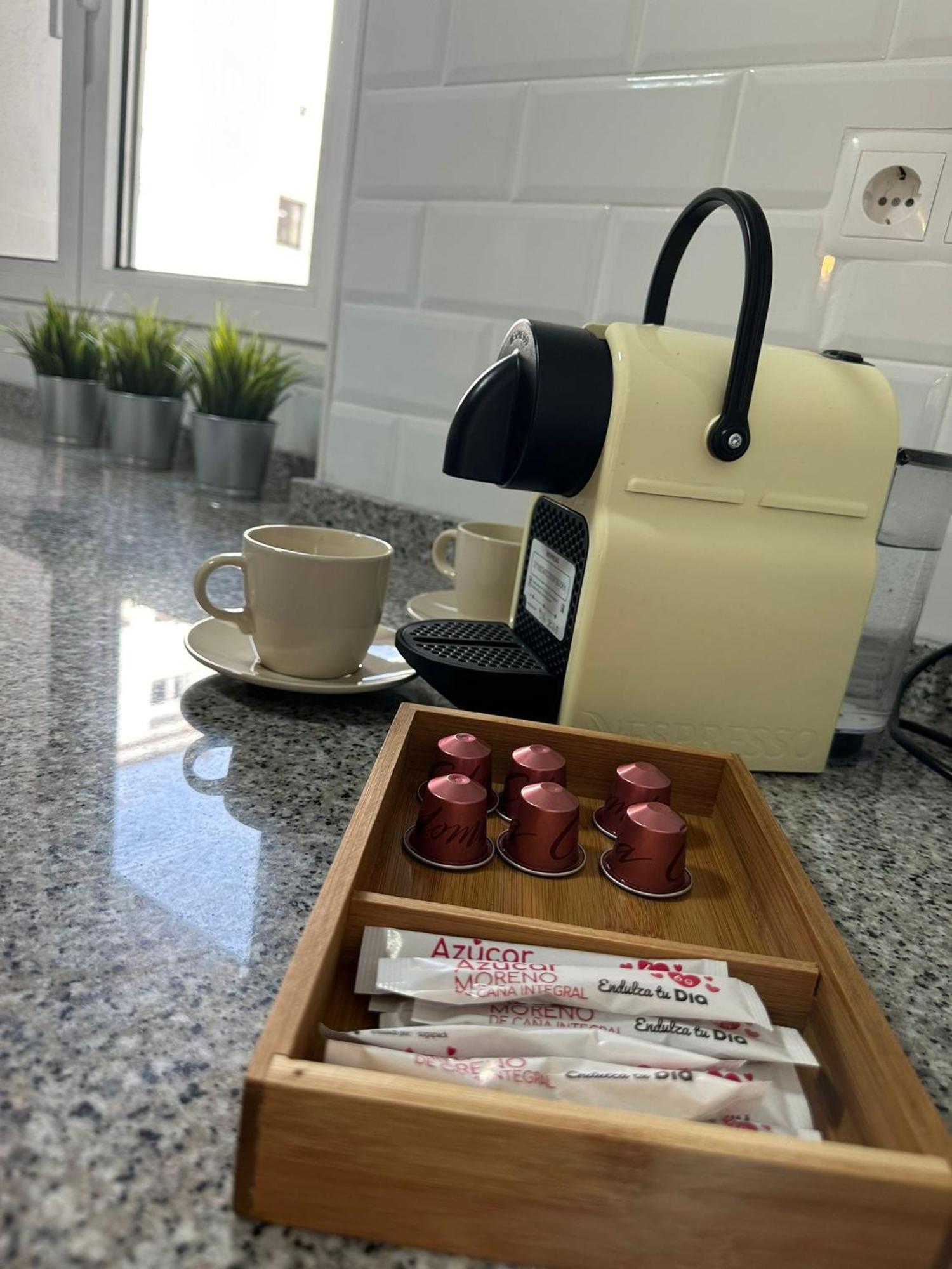 Cozy Flat 5 Mins From The Beach ヒホン エクステリア 写真