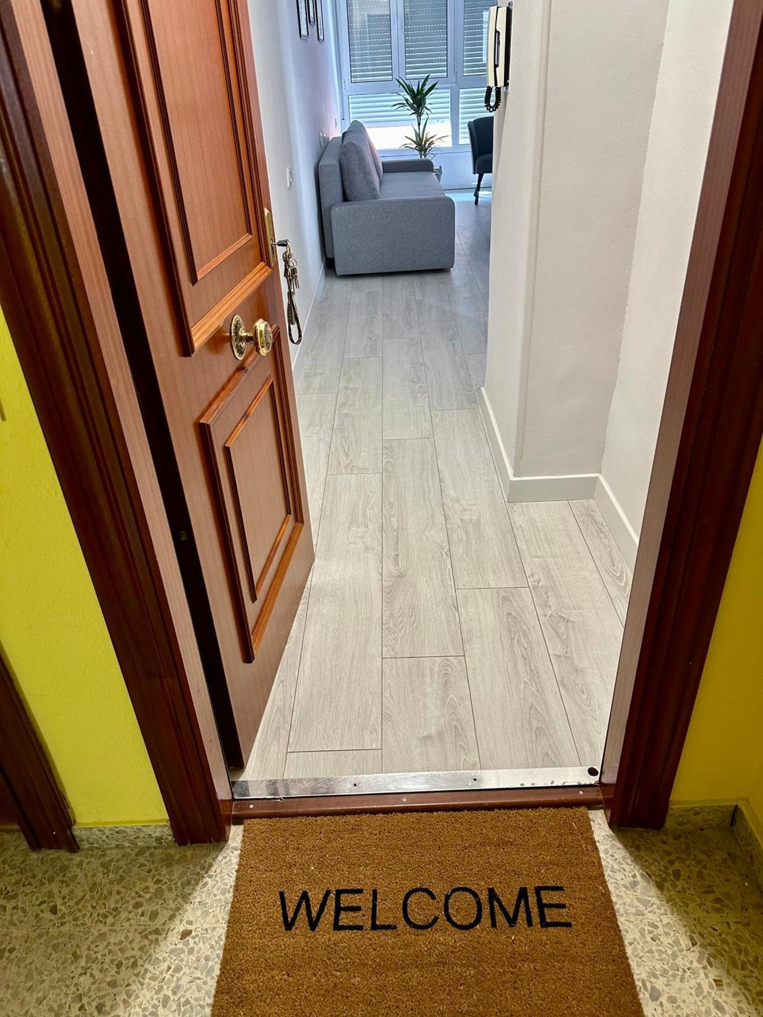 Cozy Flat 5 Mins From The Beach ヒホン エクステリア 写真